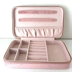 Travel Deluxe Large Jewelry Storage Organizing Case 8”x5”x1.5”